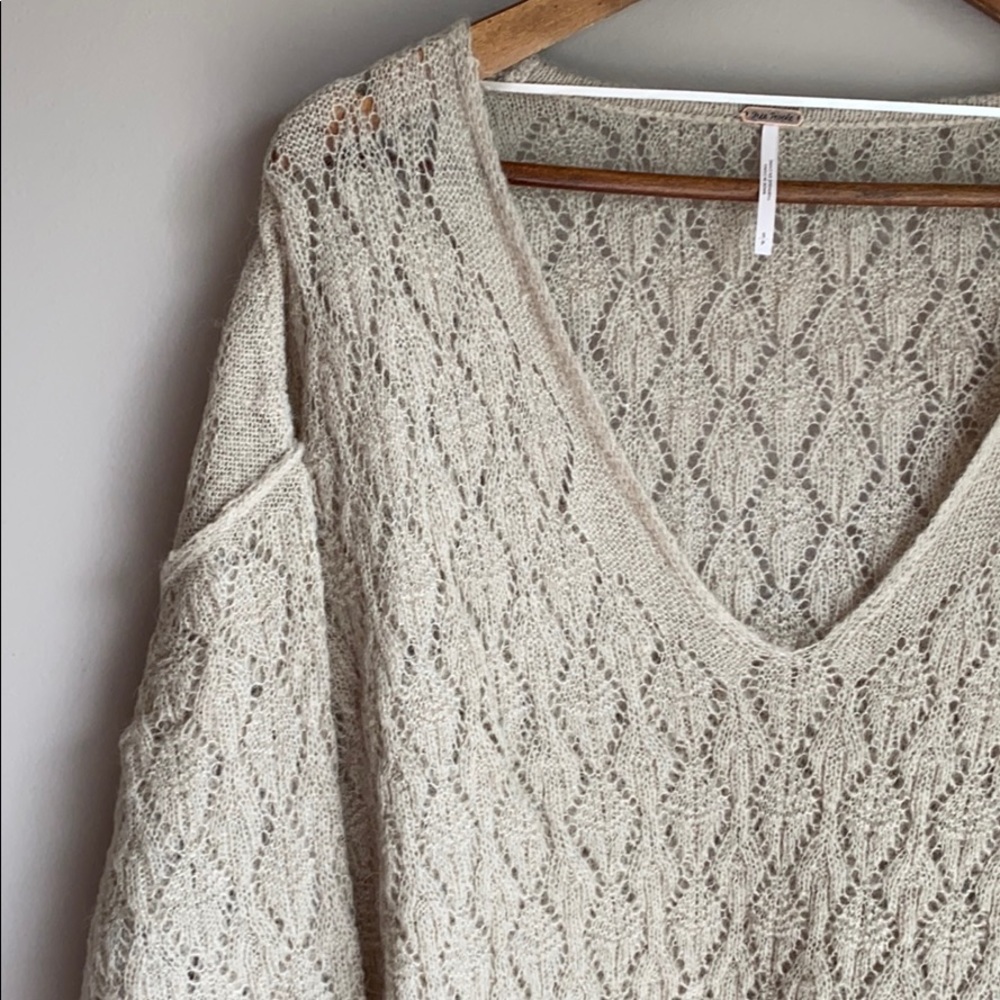 NWT Free People Say Hello Oversized Sweater S - Picture 6 of 9